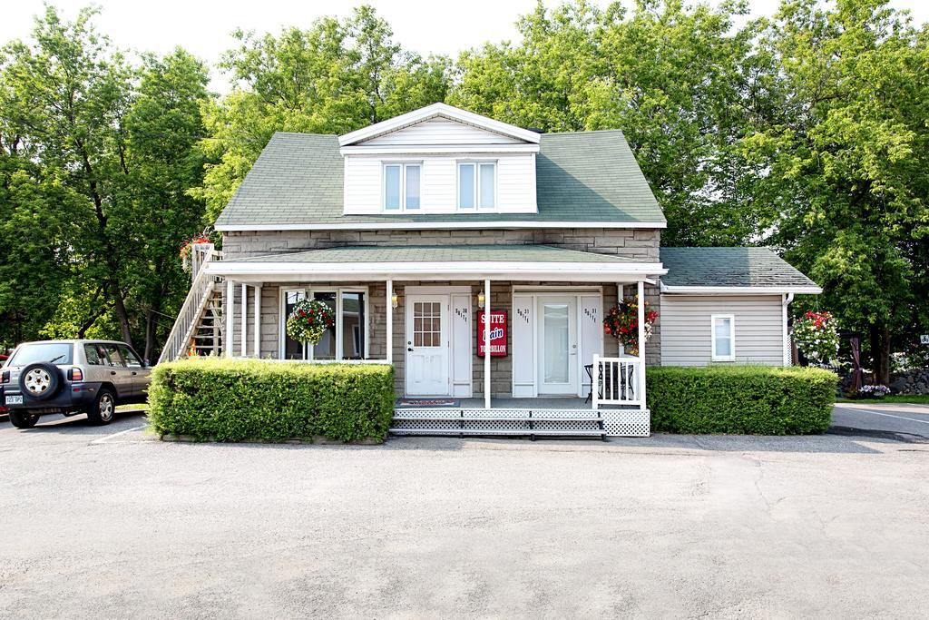 Motel Homeric Québec Zewnętrze zdjęcie