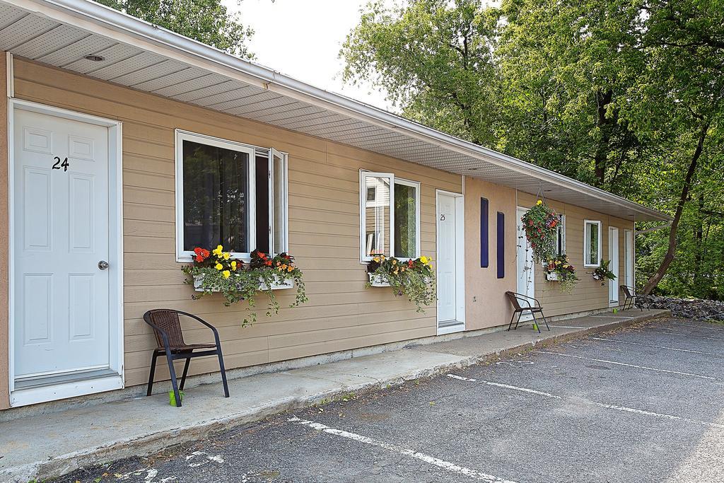Motel Homeric Québec Zewnętrze zdjęcie