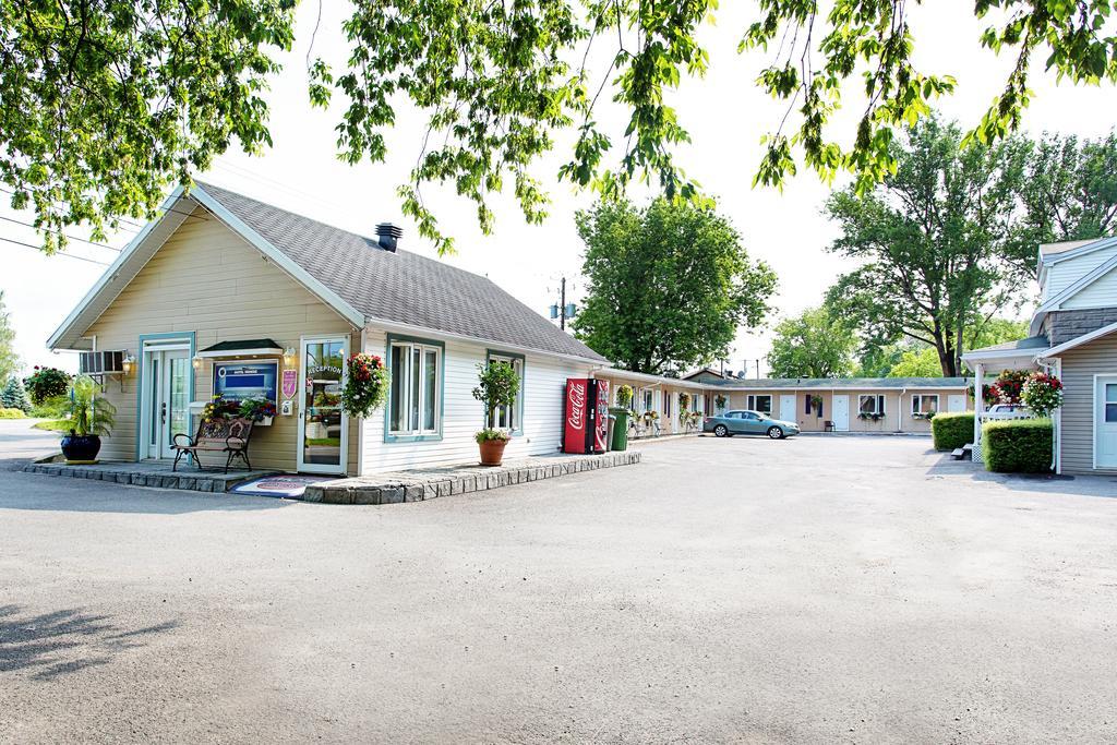 Motel Homeric Québec Zewnętrze zdjęcie