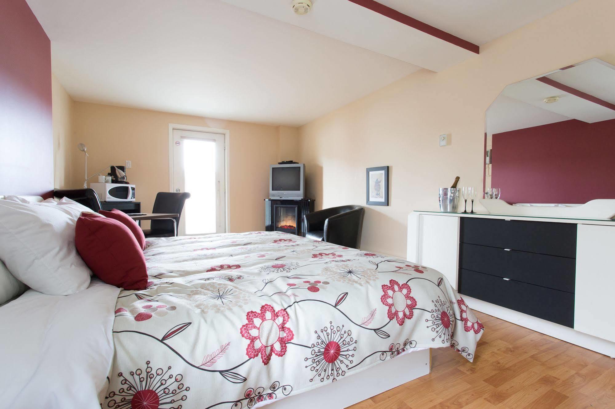 Motel Homeric Québec Zewnętrze zdjęcie